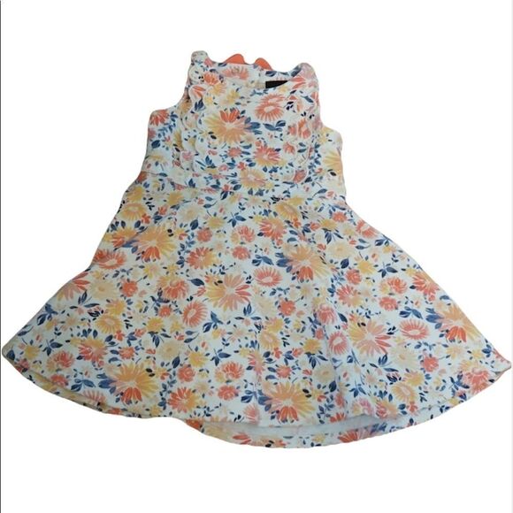 ✨HP✨Cynthia Rowley Floral Dress ✨ - Picture 2 of 6